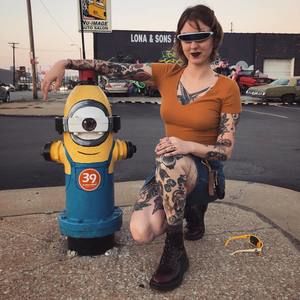 Meet your Posher, Ellen